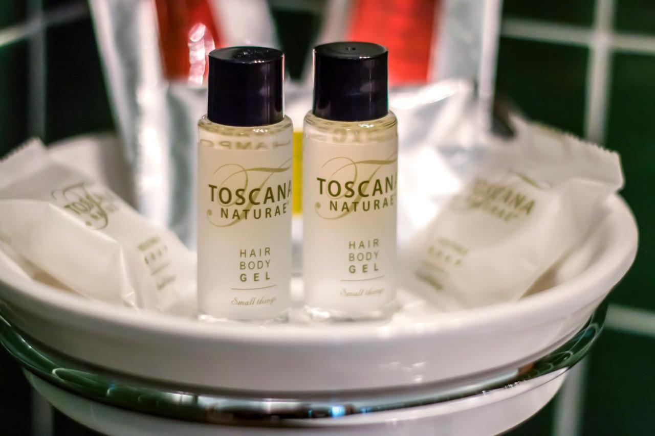 モンティアーノ Poggio Sassetaヴィラ エクステリア 写真