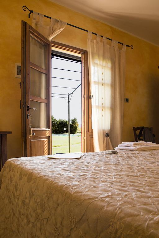 モンティアーノ Poggio Sassetaヴィラ 部屋 写真